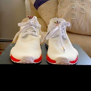 Adidas limited edition love Unites pride sneaker